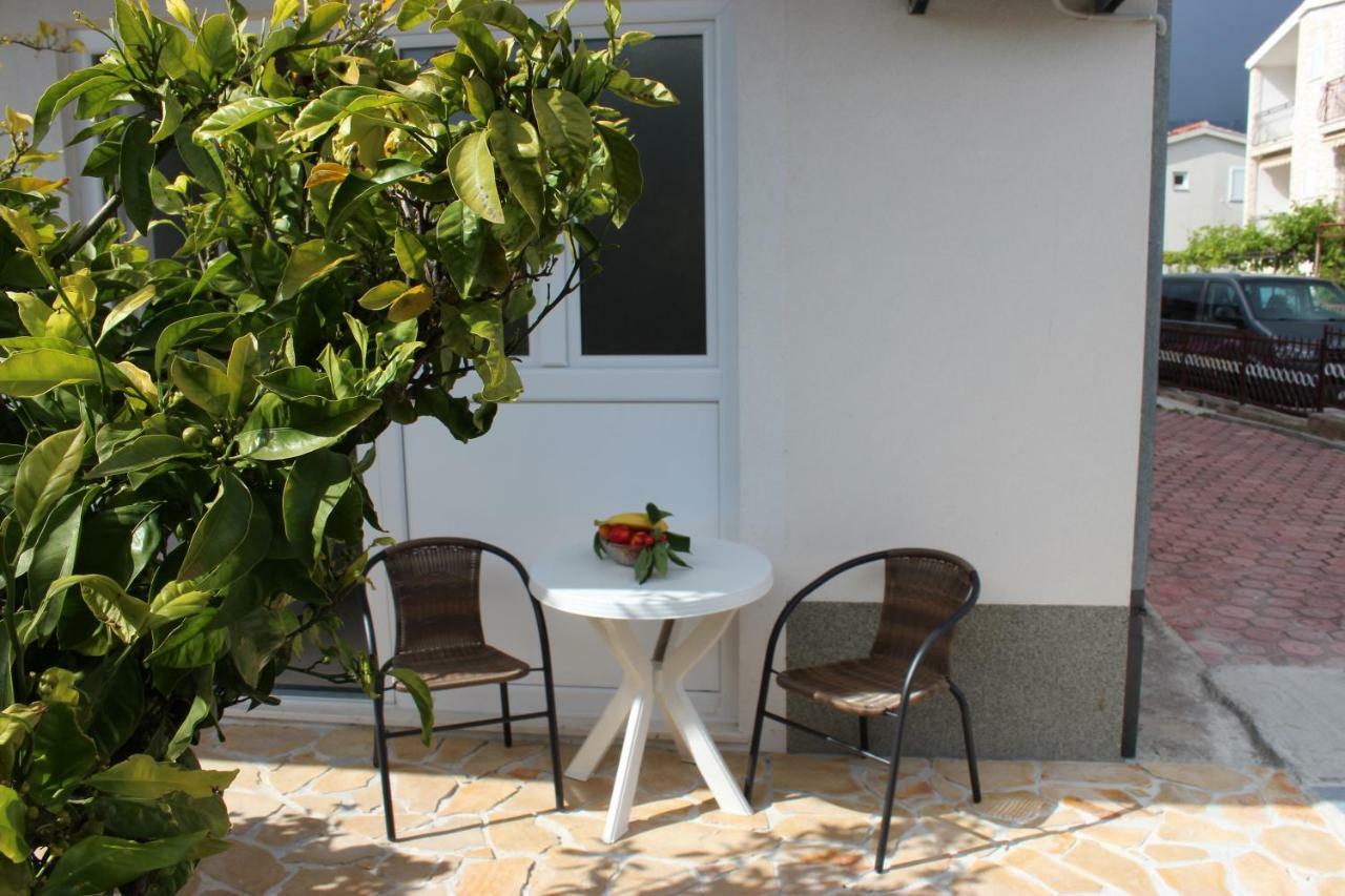 Apartments Mihael Сплит Экстерьер фото